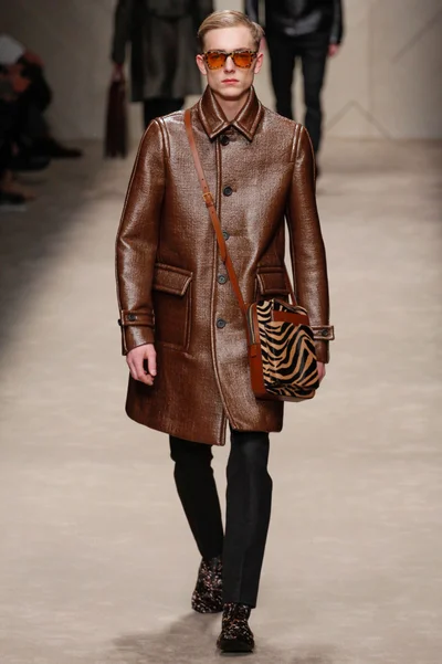 Look 29